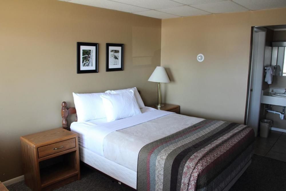 Lakeshor Motor Inn Virginia Ngoại thất bức ảnh